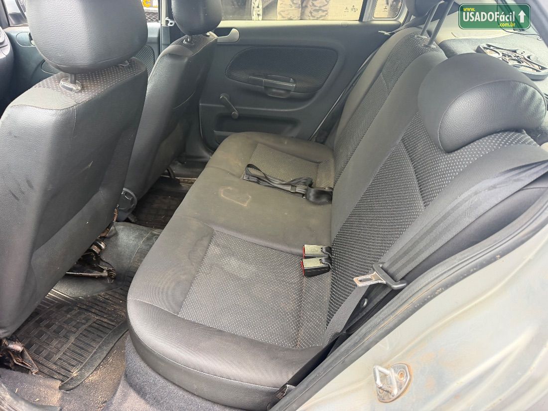Volkswagen Gol Trendline 1.6 4P Total Flex 2015/2015 — foto 8 de 8