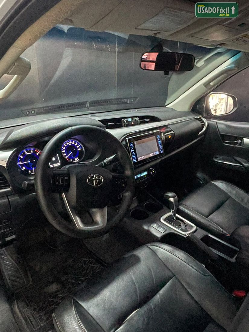 Toyota Hilux SRV CD 2.8 4x4 TDI Automático Diesel 2016/2016 — foto 11 de 24