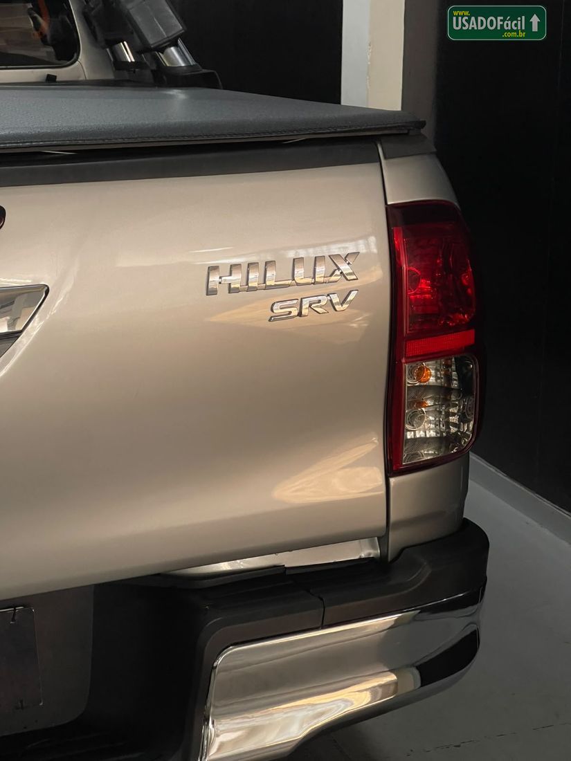 Toyota Hilux SRV CD 2.8 4x4 TDI Automático Diesel 2016/2016 — foto 19 de 24