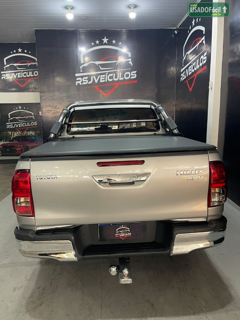 Toyota Hilux SRV CD 2.8 4x4 TDI Automático Diesel 2016/2016 — foto 21 de 24