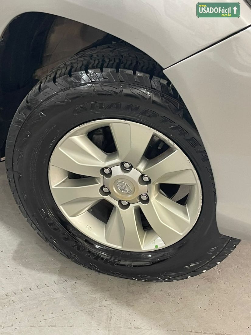 Toyota Hilux SRV CD 2.8 4x4 TDI Automático Diesel 2016/2016 — foto 8 de 24