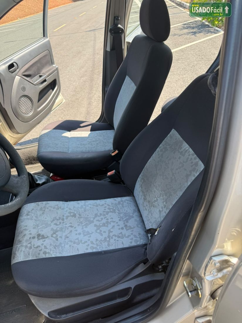 Ford Fiesta Hatch 1.0 5P Flex 2011/2012 — foto 6 de 7
