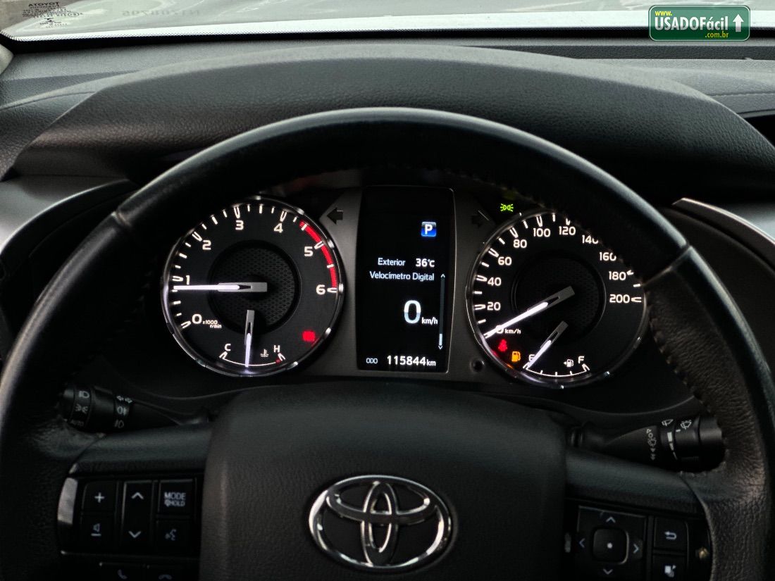 Toyota Hilux SRV CD 2.8 4x4 TDI Automático Diesel 2022/2022 — foto 14 de 18