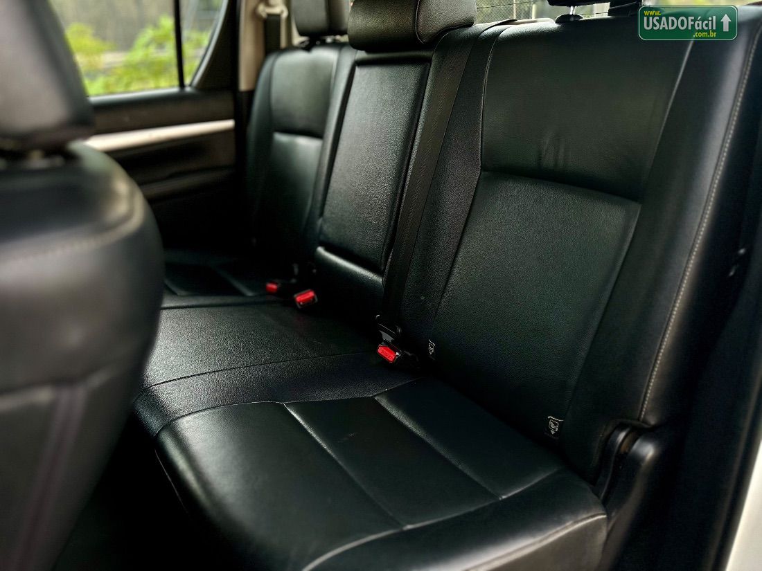 Toyota Hilux SRV CD 2.8 4x4 TDI Automático Diesel 2022/2022 — foto 17 de 18