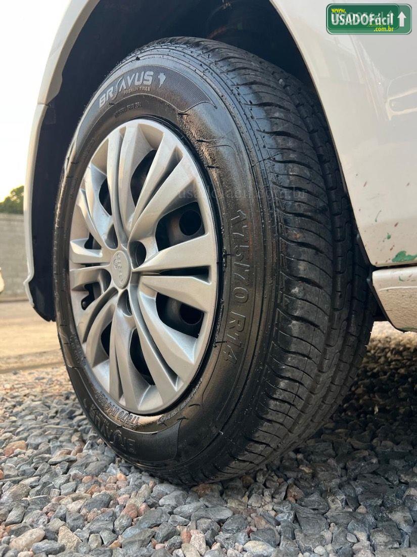 VOLKSWAGEN Gol 1.0 Flex 2022/2023 — foto 21 de 23
