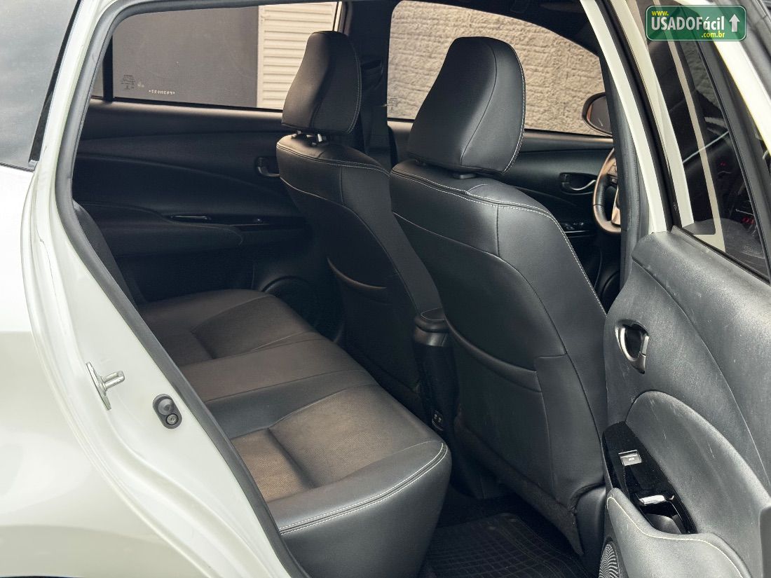 Toyota Yaris Hatch XLS 1.5 Automático Flex 2022/2023 — foto 19 de 23