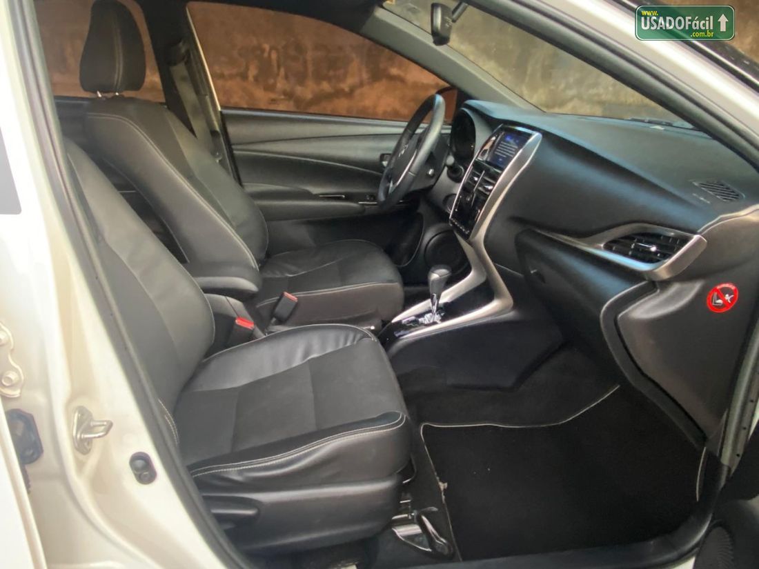 Toyota Yaris Hatch X-Way Connect 1.5 Automático Flex 2020/2021 — foto 8 de 12