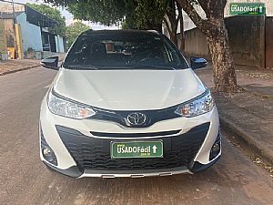 Toyota Yaris Hatch X-Way Connect 1.5 Automático Flex