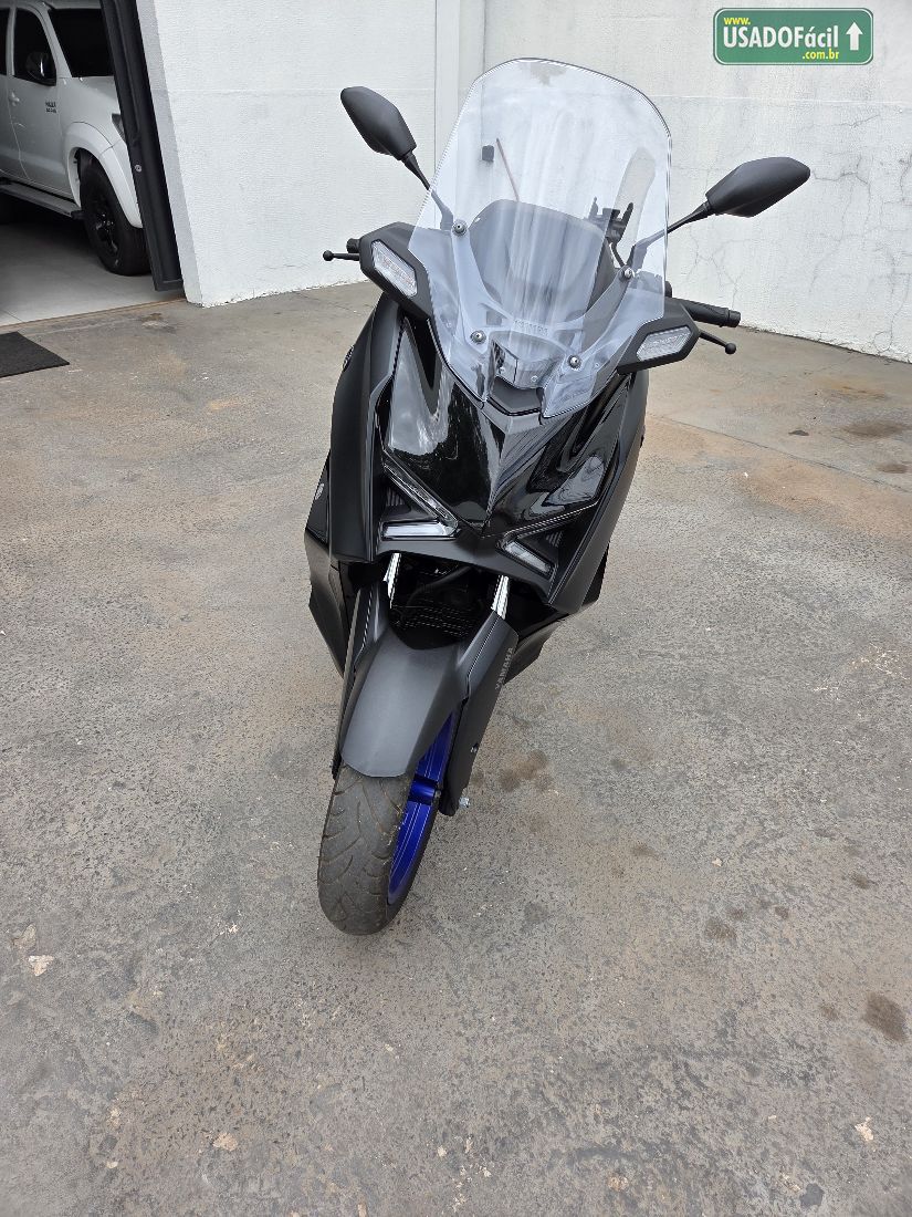 Yamaha XMAX 300 CONNECTED 2025/2026 — foto 4 de 5