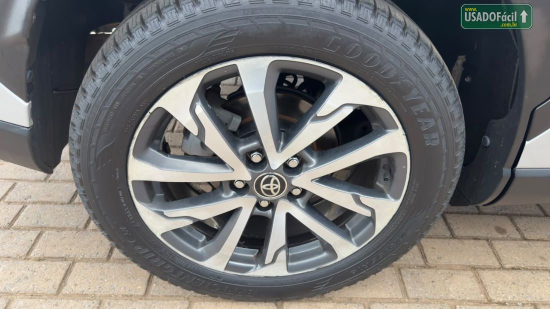 Toyota Corolla Cross XRE 2.0 Automático Flex 2021/2022 — foto 12 de 17