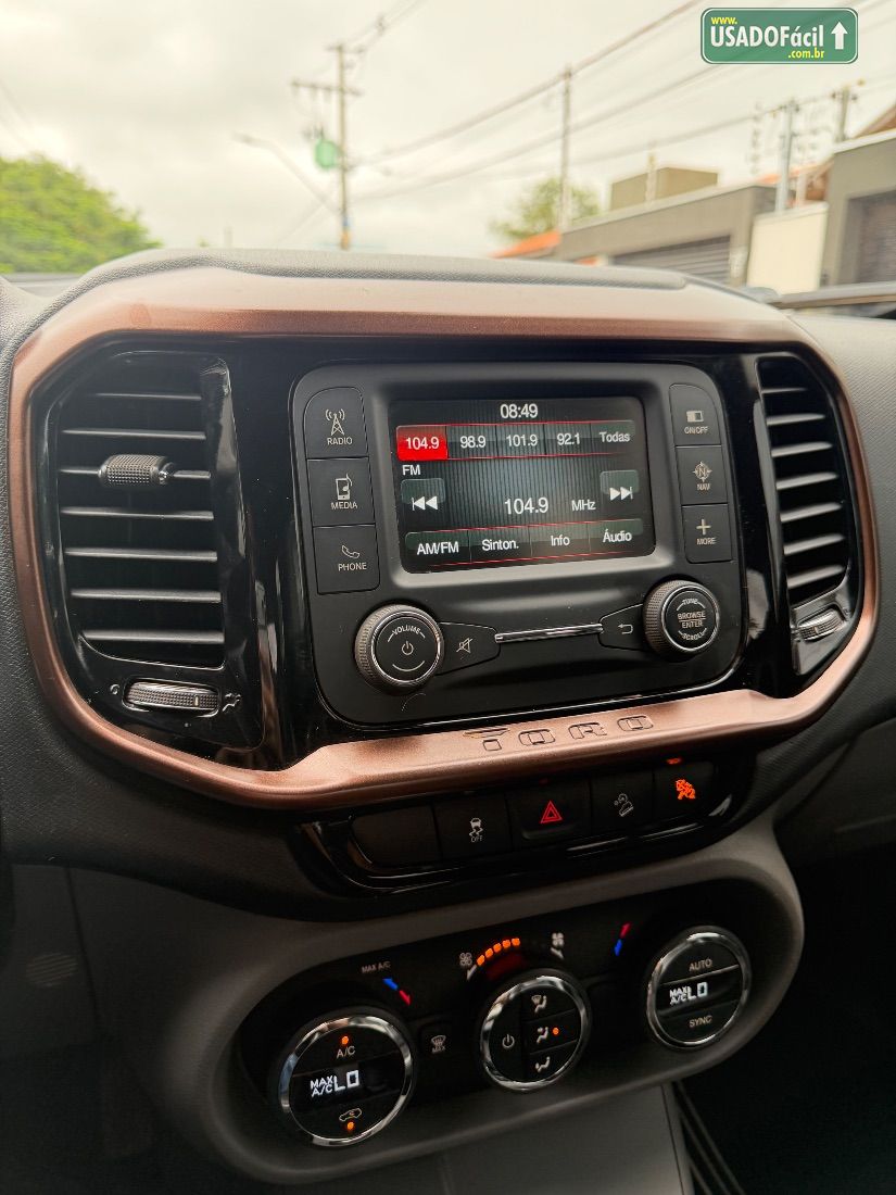 Fiat Toro Volcano 2.0 4X4 Turbo Automático Diesel 2017/2018 — foto 9 de 16