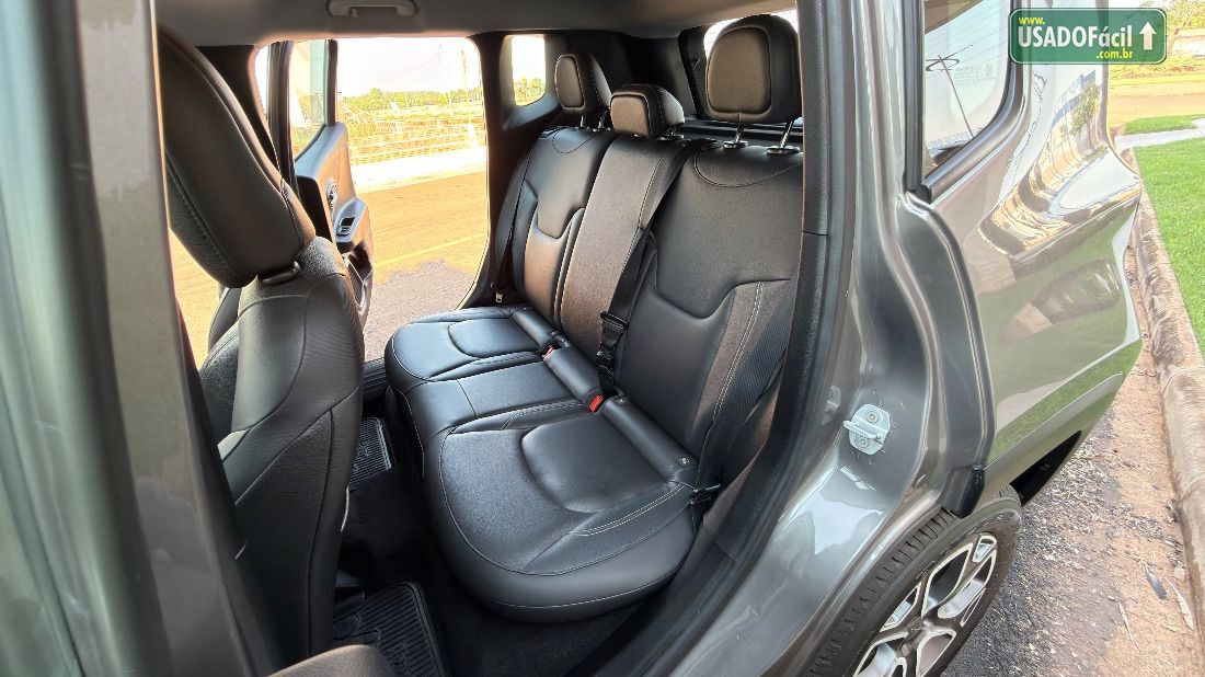 Jeep Renegade Longitude 2.0 4x4 Turbo Automático Diesel 2017/2017 — foto 13 de 19