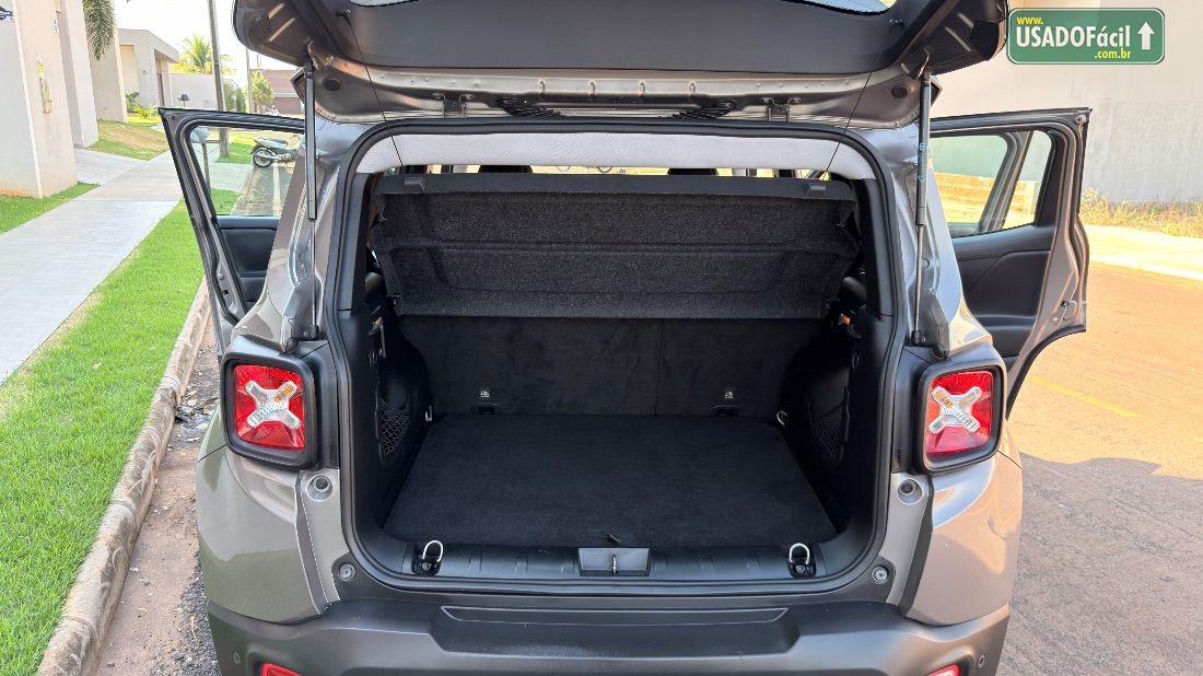 Jeep Renegade Longitude 2.0 4x4 Turbo Automático Diesel 2017/2017 — foto 18 de 19