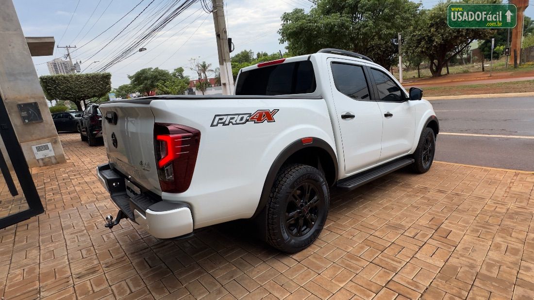 Nissan Frontier PRO4X CD 4x4 2.3 Bi-Turbo Automático Diesel 2022/2023 — foto 7 de 21