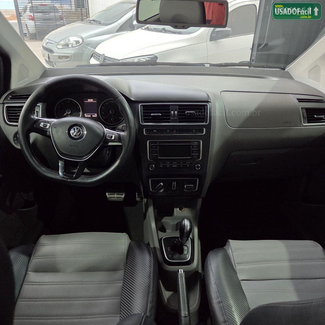 VOLKSWAGEN Fox Comfortline I Motion 1.6 4P Flex 2015/2015 — foto 4 de 8