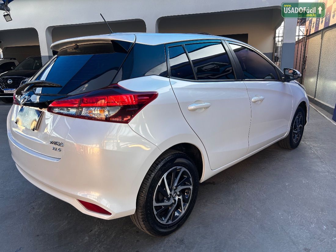 Toyota Yaris Hatch XLS 1.5 Automático Flex 2022/2023 — foto 5 de 13