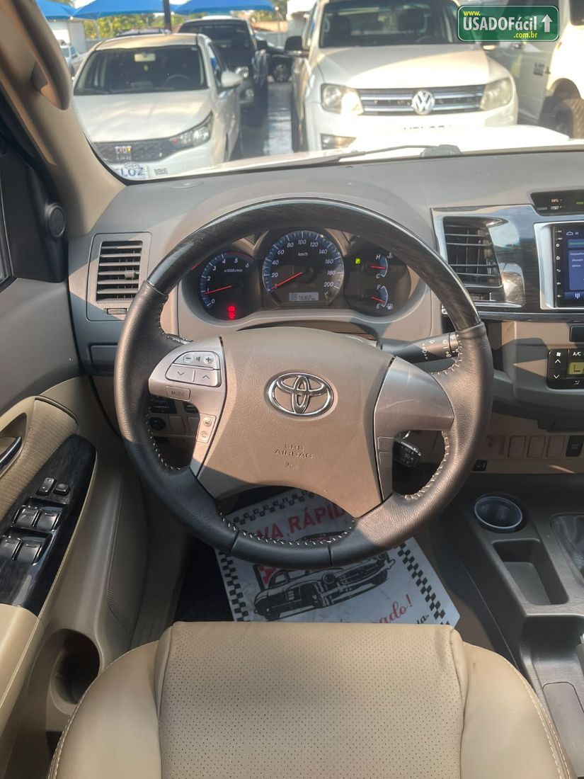 Toyota Hilux SRV CD D4-D 3.0 4x4 TDI Automático Diesel 2012/2012 — foto 10 de 11