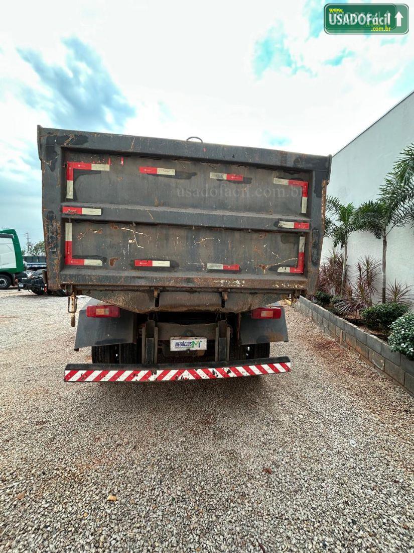 VOLVO volvo VM 260 6x4 2p diesel 2011/2011 — foto 8 de 10