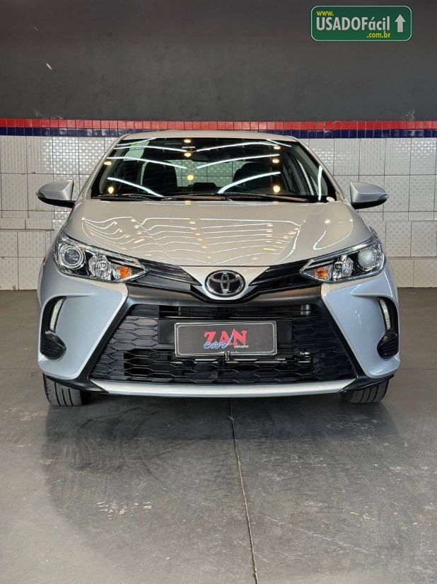 Toyota Yaris Sedan XS 1.5 Automático Flex 2022/2023 — foto 2 de 15