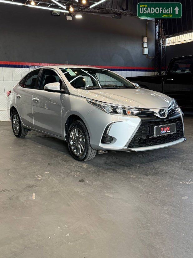Toyota Yaris Sedan XS 1.5 Automático Flex 2022/2023 — foto 3 de 15