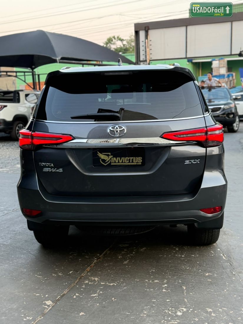 Toyota Hilux SW4 SRX 2.8 4x4 TDI Automático Diesel 2023/2024 — foto 12 de 30
