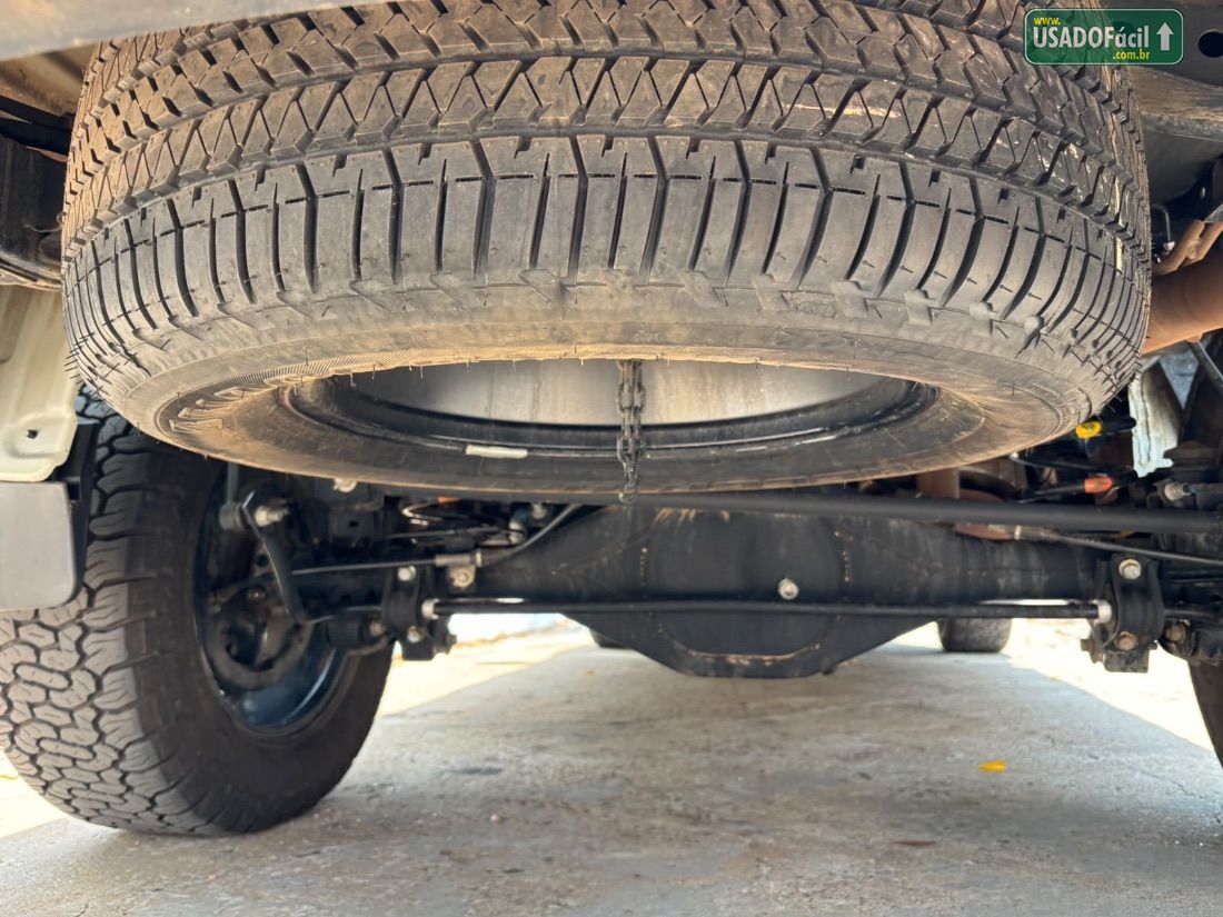 Nissan Frontier LE CD 2.3 4x4 Bi-Turbo Automático Diesel 2021/2022 — foto 8 de 9