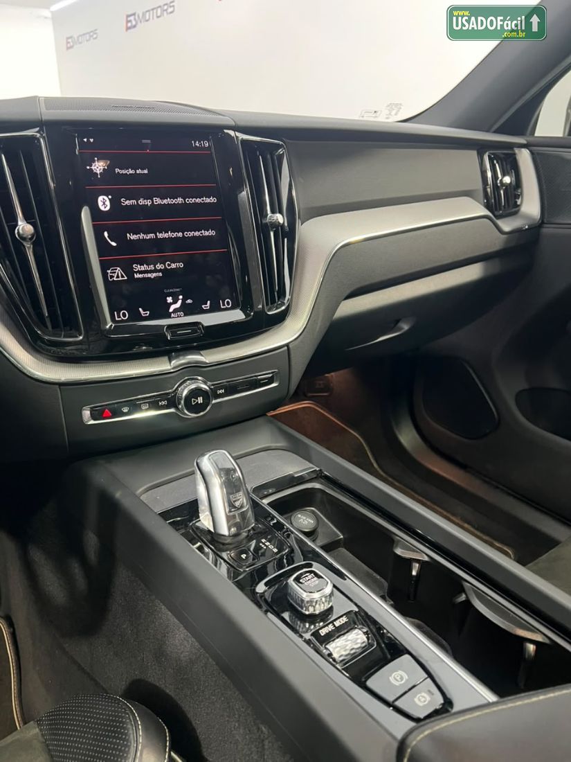 Volvo Volvo XC 60 T-8 R-Design 2.0 Híbrido 2019/2019 — foto 9 de 12