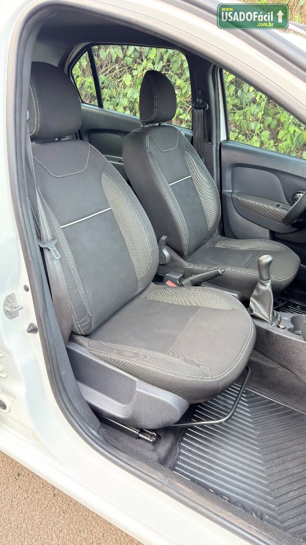 Renault Logan Zen 1.0 Mecânico Flex 2020/2021 — foto 3 de 18