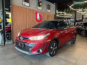 Toyota Yaris Hatch X-Way Connect 1.5 Automático Flex