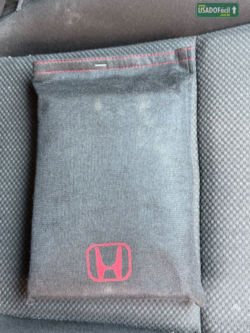 Honda HRV LX 1.8 Automático Flex 2016/2017 — foto 11 de 11