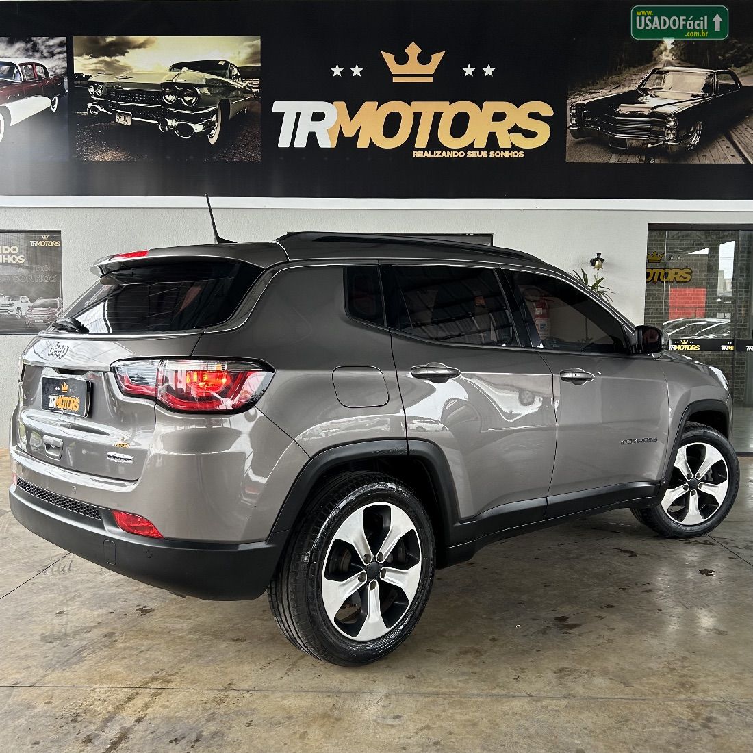 Jeep Compass Longitude 2.0 4x2 Automático Flex 2017/2018 — foto 4 de 10