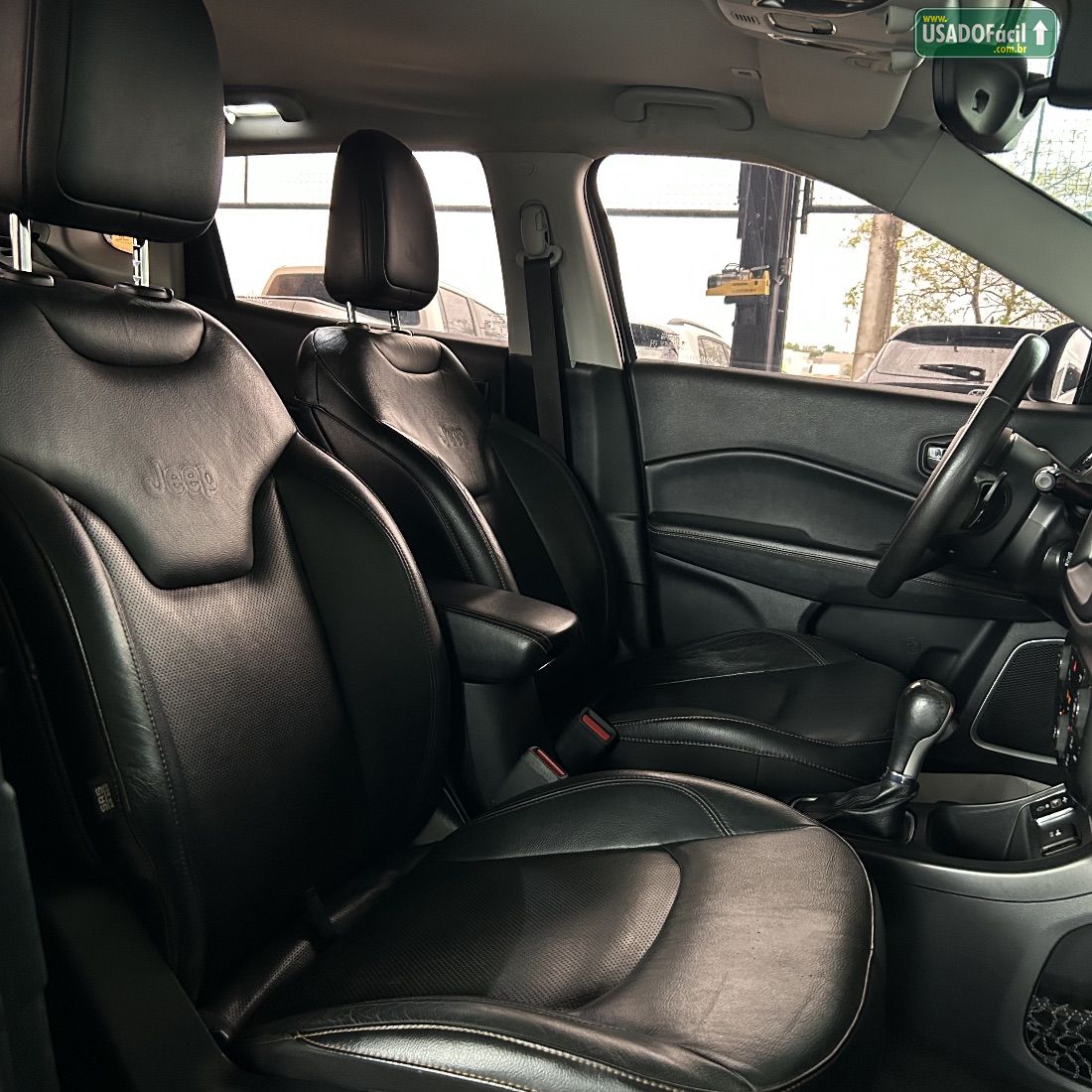 Jeep Compass Longitude 2.0 4x2 Automático Flex 2017/2018 — foto 8 de 10