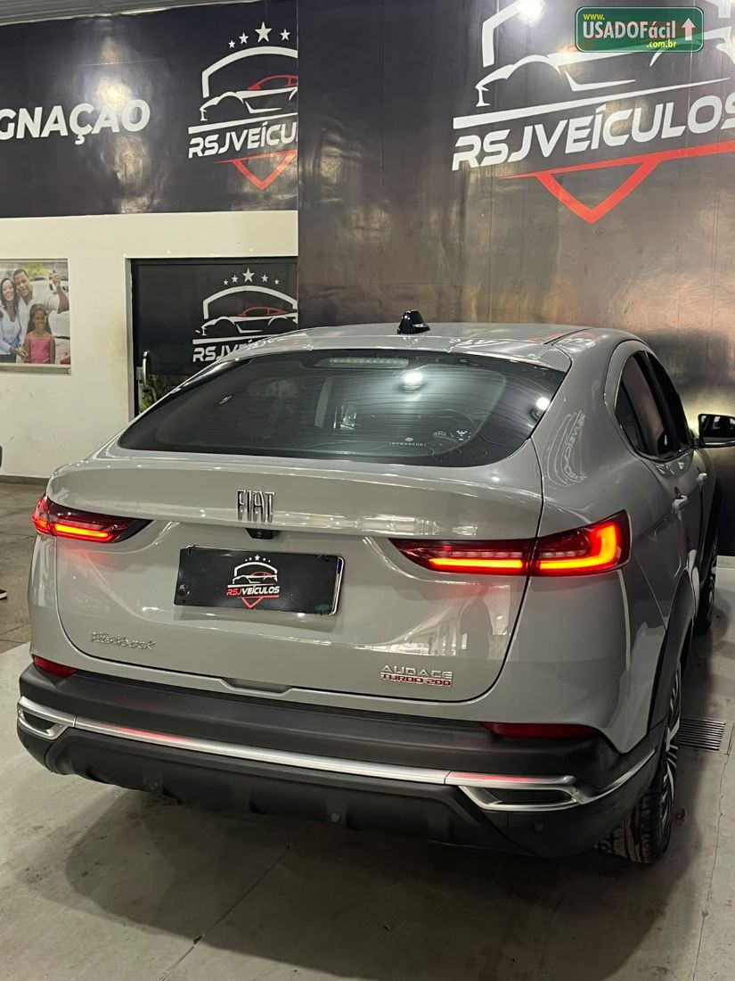 Fiat Fastback Audace 1.0 200 Turbo Automático 2023/2023 — foto 14 de 20