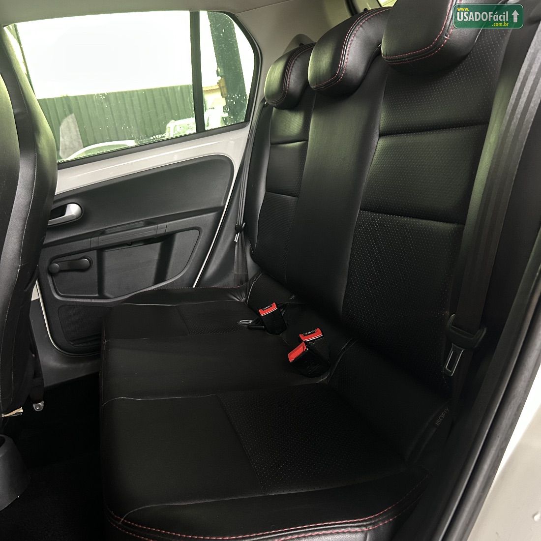 Volkswagen Up! Move 1.0 TSI Total Flex 5P 2017/2018 — foto 9 de 10