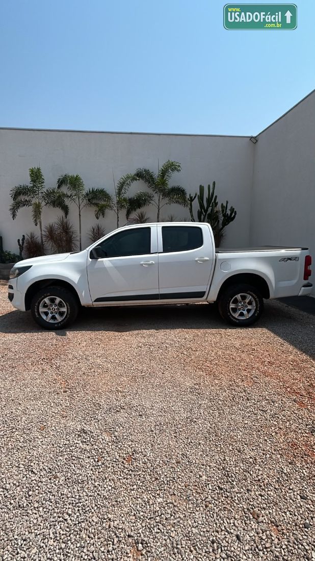 CHEVROLET/GM S10 LS CD 2.8 4x4 TDI Mecânico Diesel 2019/2020 — foto 4 de 10