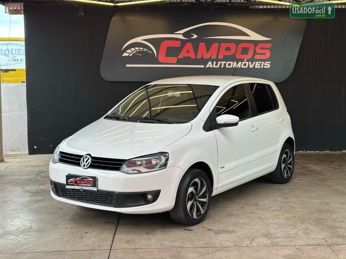 Volkswagen Fox 1.0 Mi 4P Total Flex 2012/2013 — foto 5 de 14