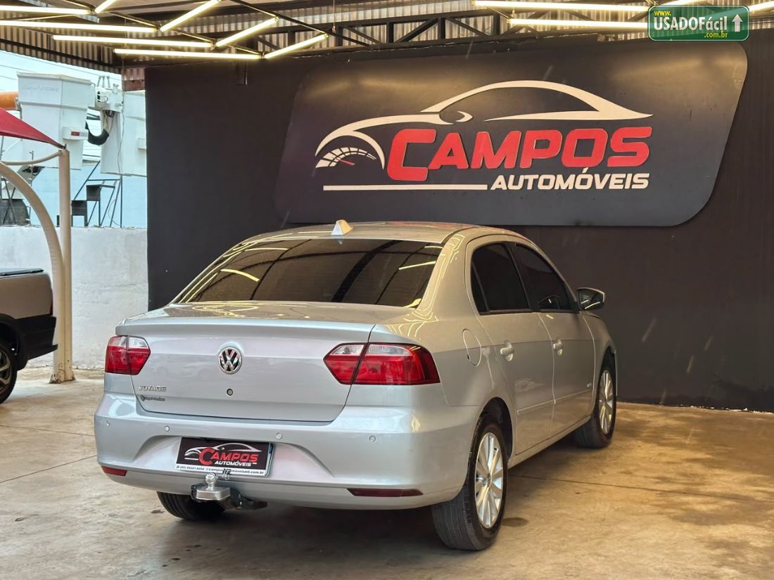 Volkswagen Voyage 1.0 Total Flex 2014/2014 — foto 6 de 12