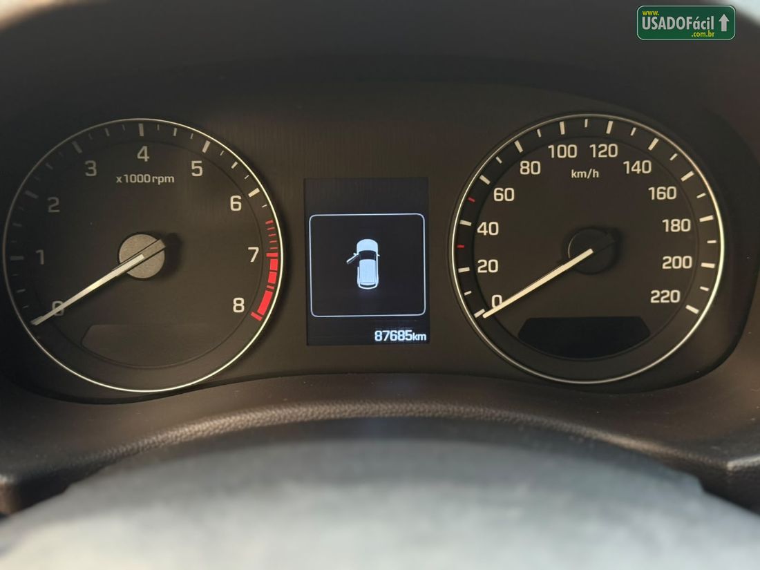 Hyundai Creta Prestige 2.0 Automático Flex 2017/2017 — foto 11 de 18
