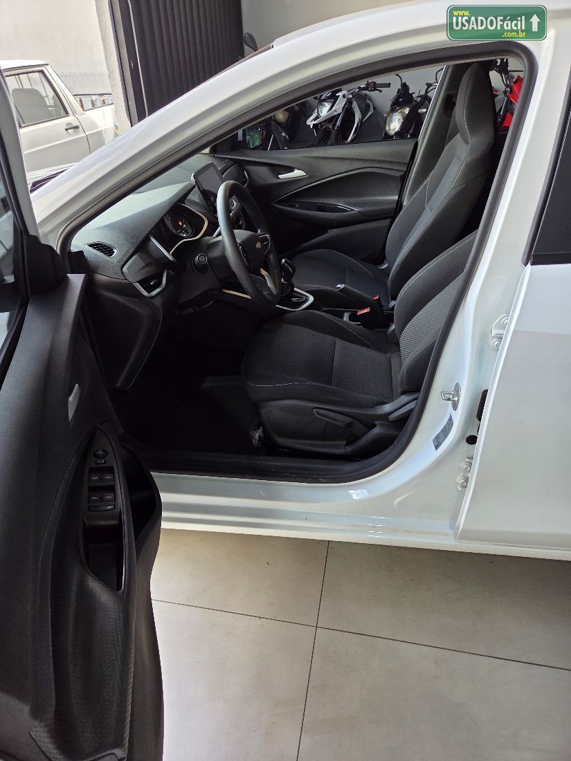 CHEVROLET/GM Onix Sedan Plus LT 1.0 Turbo Mecânico Flex 2023/2024 — foto 6 de 9