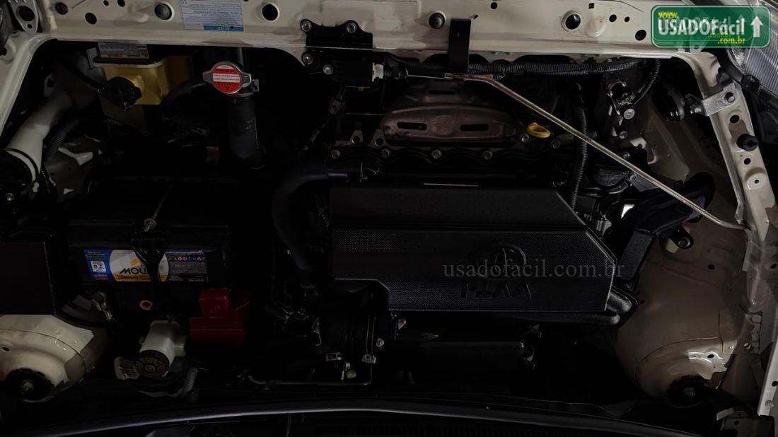 Toyota Etios Hatch XS 1.5 Automático flex 2016/2017 — foto 14 de 14