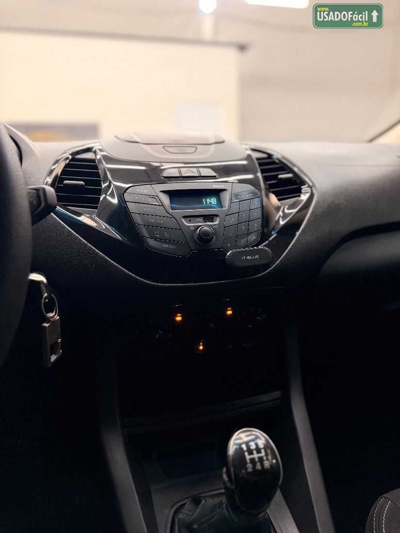 Ford Ka+ Sedan SE 1.0 Flex 2017/2018 — foto 13 de 16