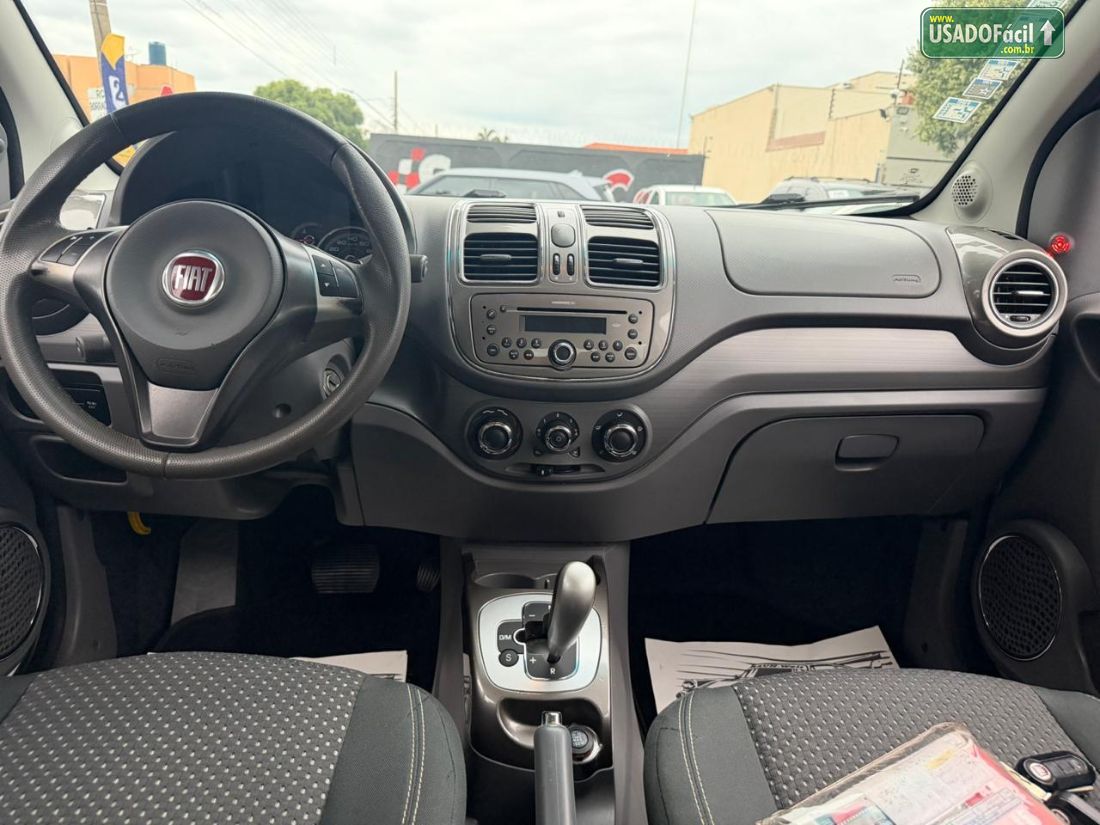 Fiat Grand Siena Essence Dualogic 1.6 Flex 2015/2016 — foto 9 de 20