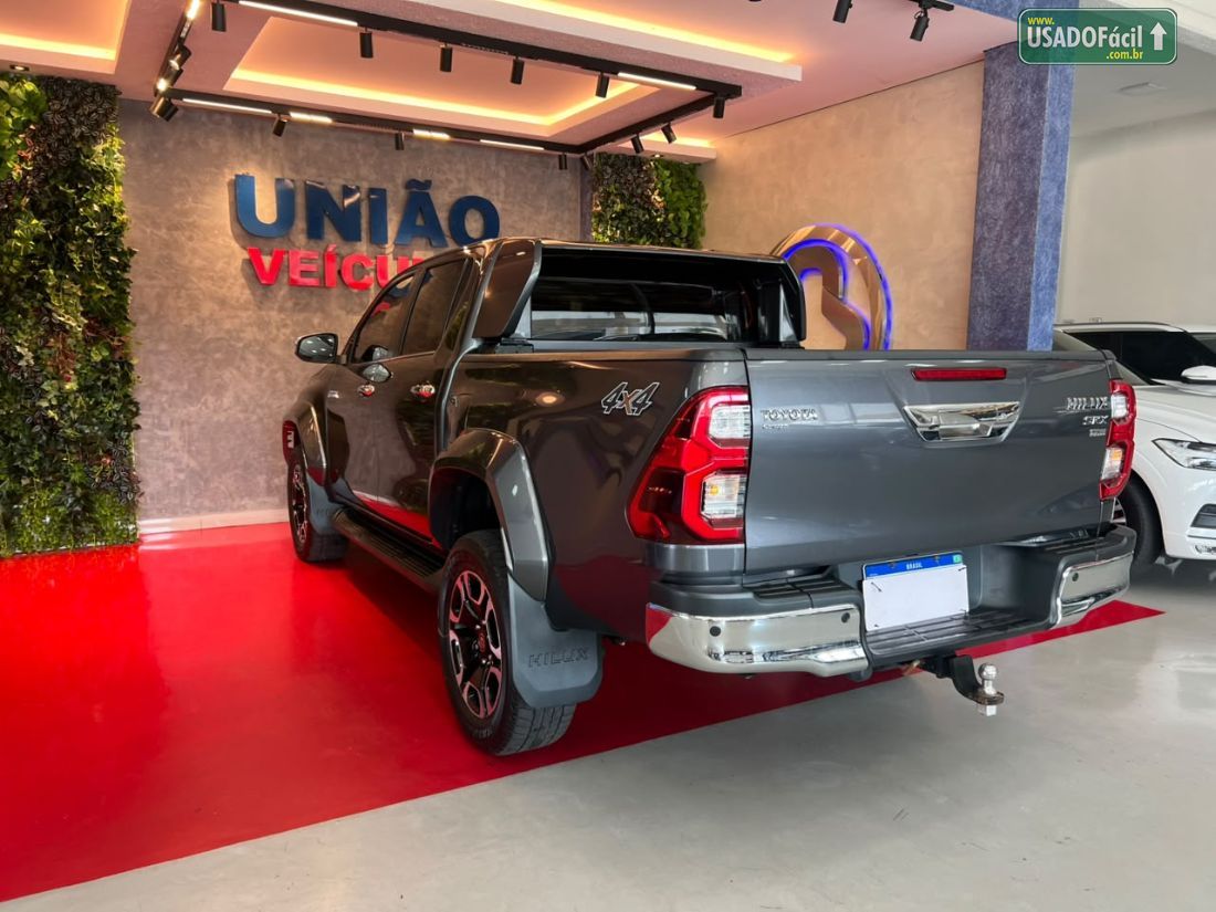 Toyota Hilux CD 2.8 4x4 Automático Diesel 2025/2025 — foto 11 de 11