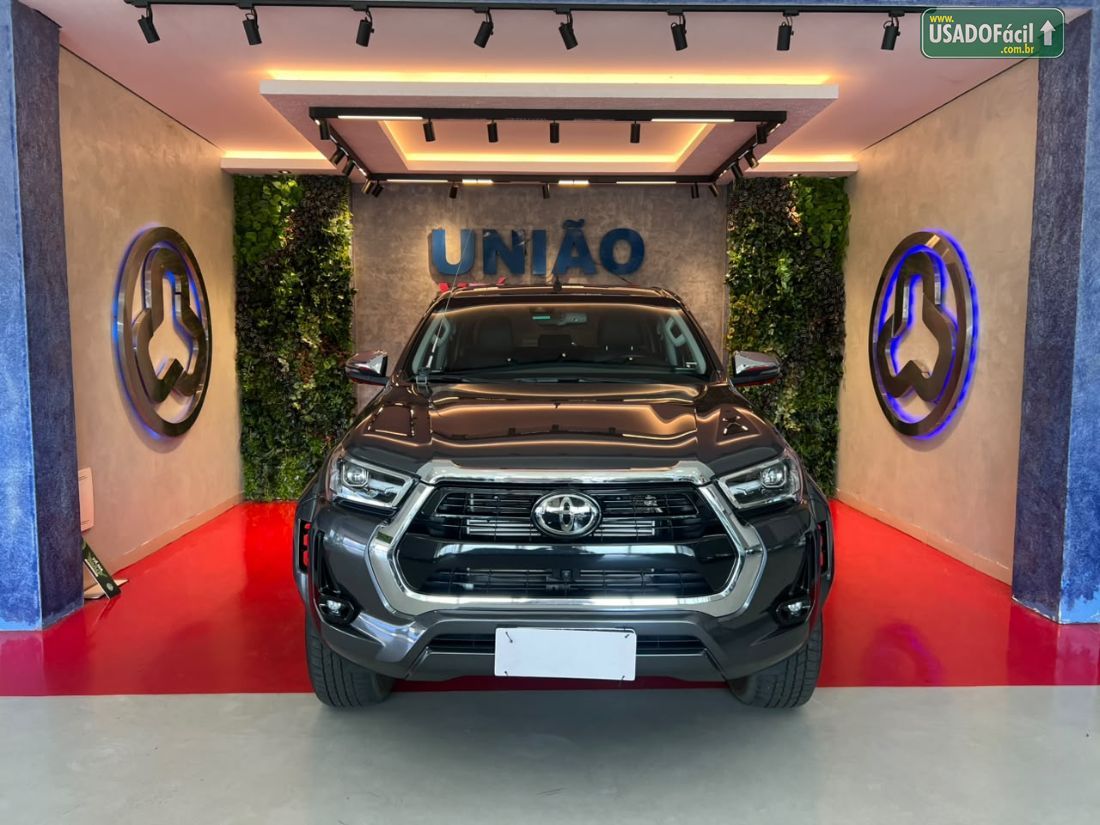 Toyota Hilux CD 2.8 4x4 Automático Diesel 2025/2025 — foto 2 de 11