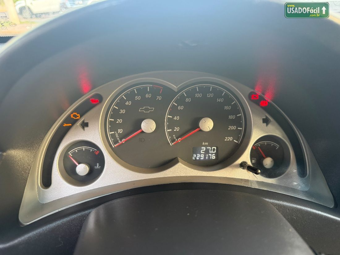CHEVROLET/GM Corsa Sedan Premium 1.4 EconoFlex 2009/2010 — foto 11 de 13