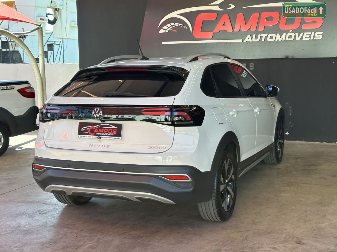 Volkswagen Nivus Comfortline 200 TSI Automático Flex 2022/2023 — foto 5 de 15