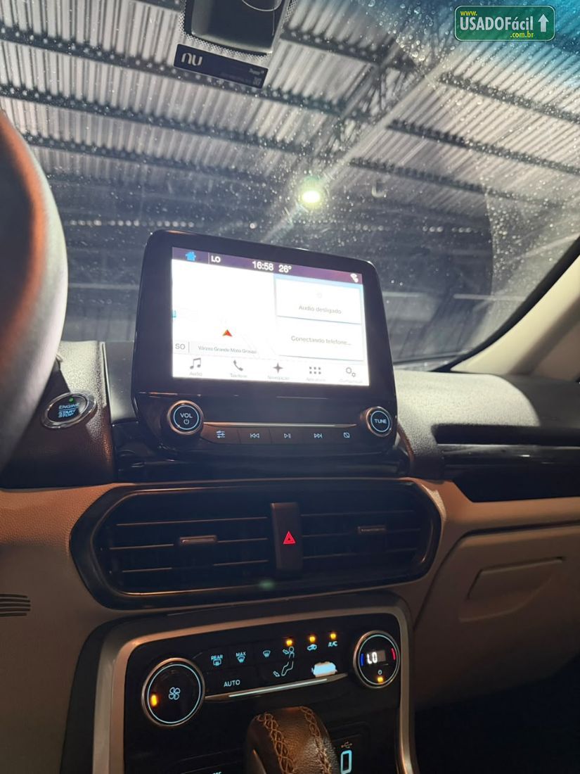 Ford EcoSport Titanium 2.0 Automático Flex 2017/2018 — foto 4 de 15