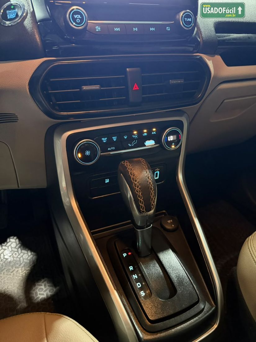 Ford EcoSport Titanium 2.0 Automático Flex 2017/2018 — foto 5 de 15