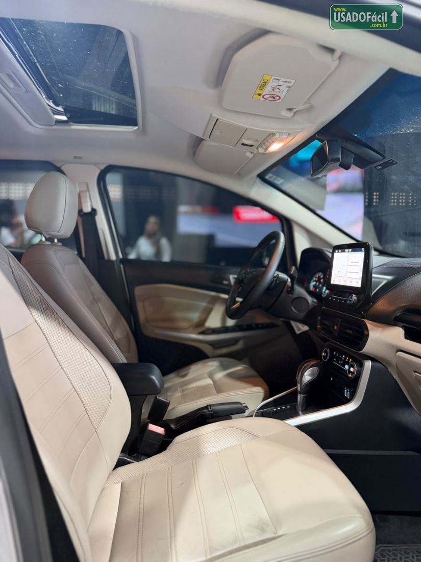 Ford EcoSport Titanium 2.0 Automático Flex 2017/2018 — foto 9 de 15