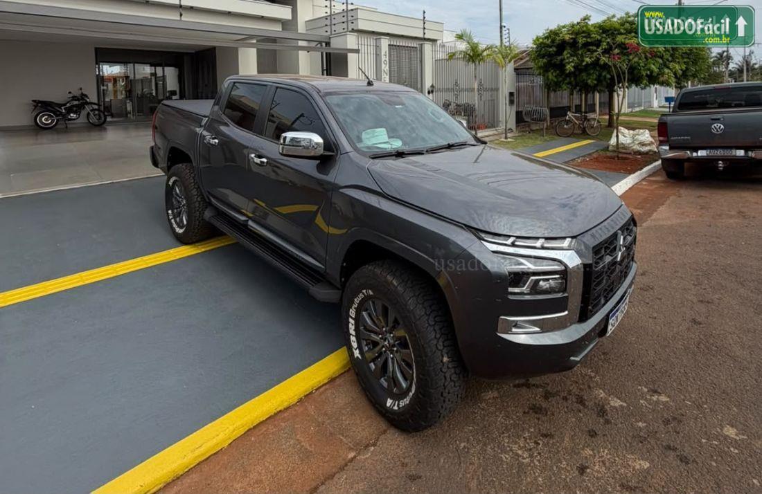 MITSUBISHI TRITON HPE 2.4 4X4 TURBO automático 2026/2027 — foto 4 de 29